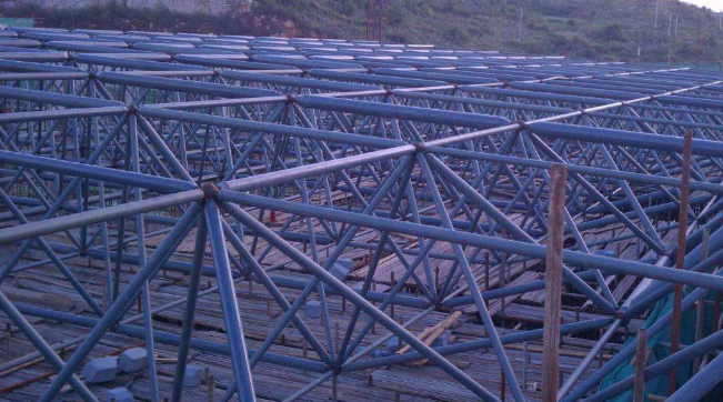 江门概述网架加工中对钢材的质量的过细恳求